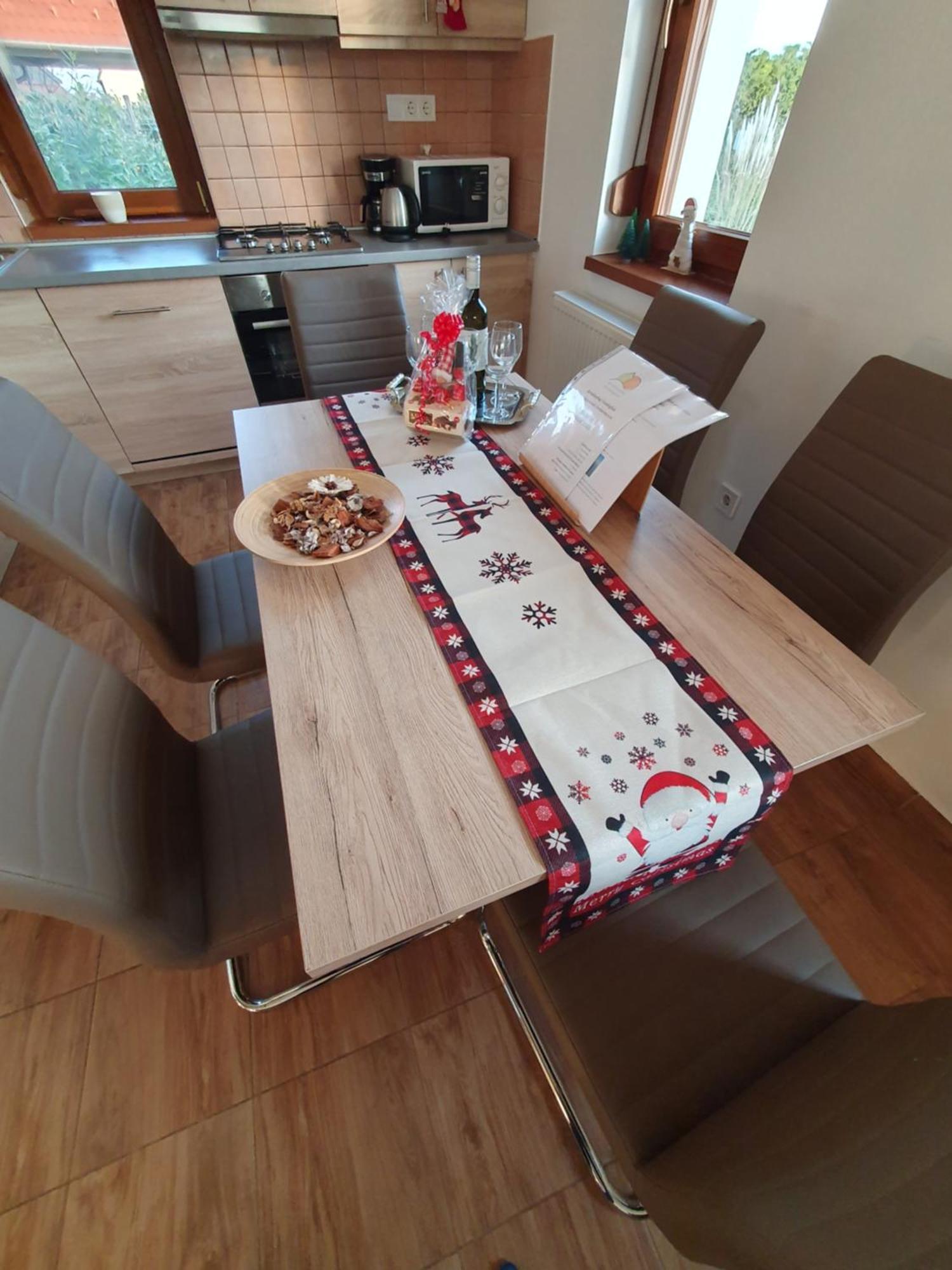Arvalanyhaj Vendeghaz Villa Balatonakali Exteriör bild