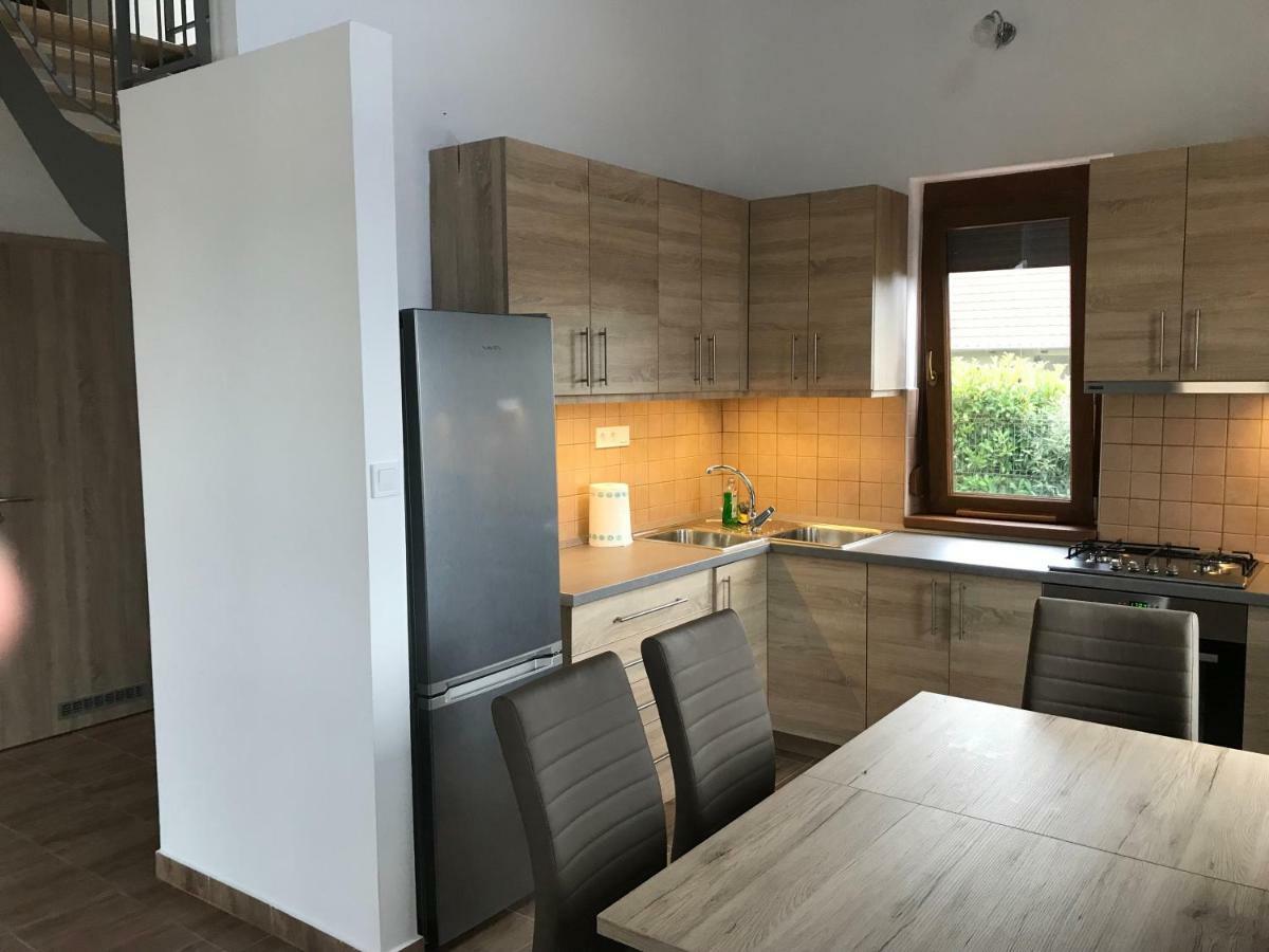 Arvalanyhaj Vendeghaz Villa Balatonakali Exteriör bild
