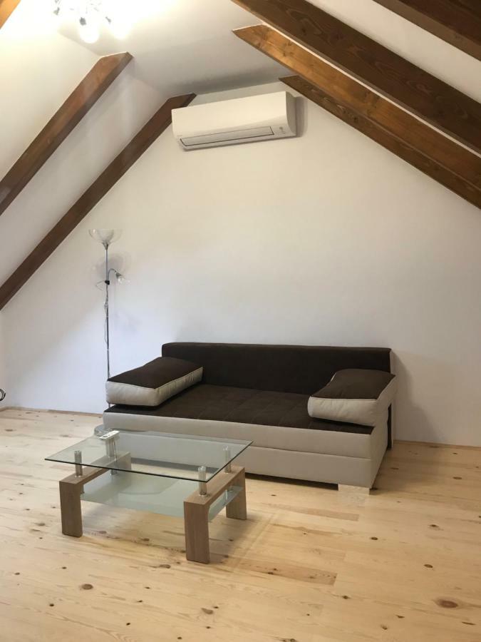 Arvalanyhaj Vendeghaz Villa Balatonakali Exteriör bild